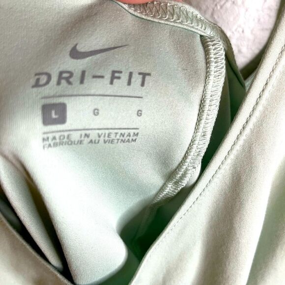Nike Dri-Fit Tank Top 🦃🦃🦃 - Picture 5 of 5